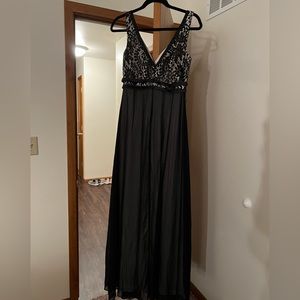Ever-pretty formal dress